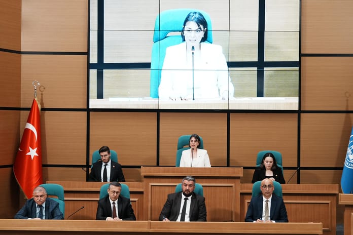 CHP'li Üsküdar Belediyesi'nde çalışanların ödemesi yapılmadı