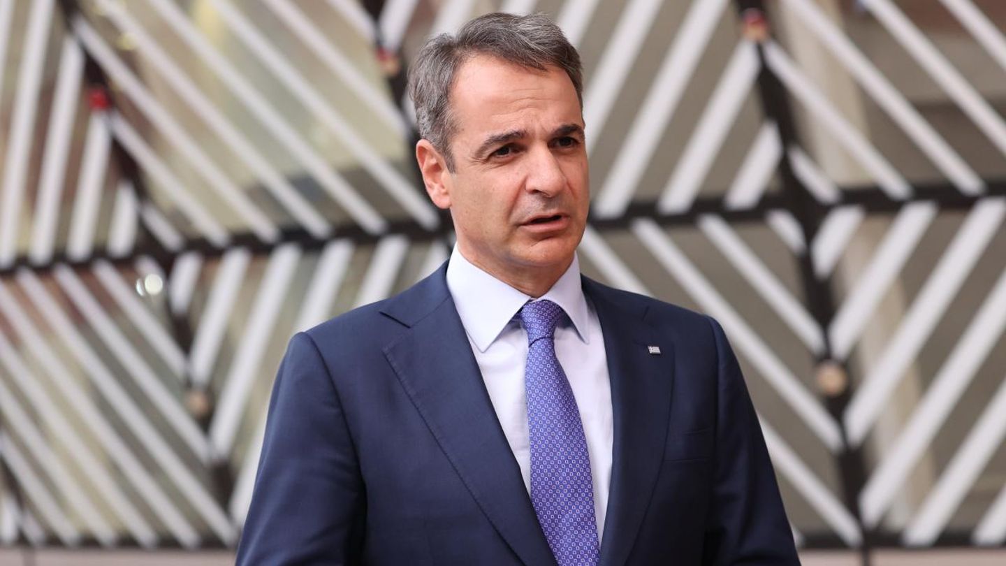 Yunanistan 12 yıllık savunma planı kapsamında 25 milyar avro harcayacak