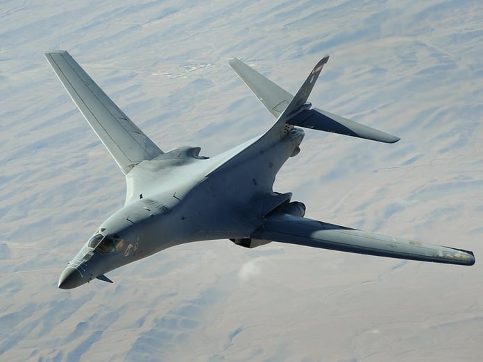 Bir ilk: ABD, Japonya’ya B-1B Lancer uçaklarını konuşlandırdı