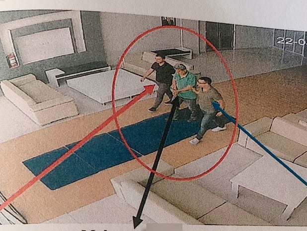 Adana'da tuzağına polisi bile inandıran dolandırıcı yakalandı