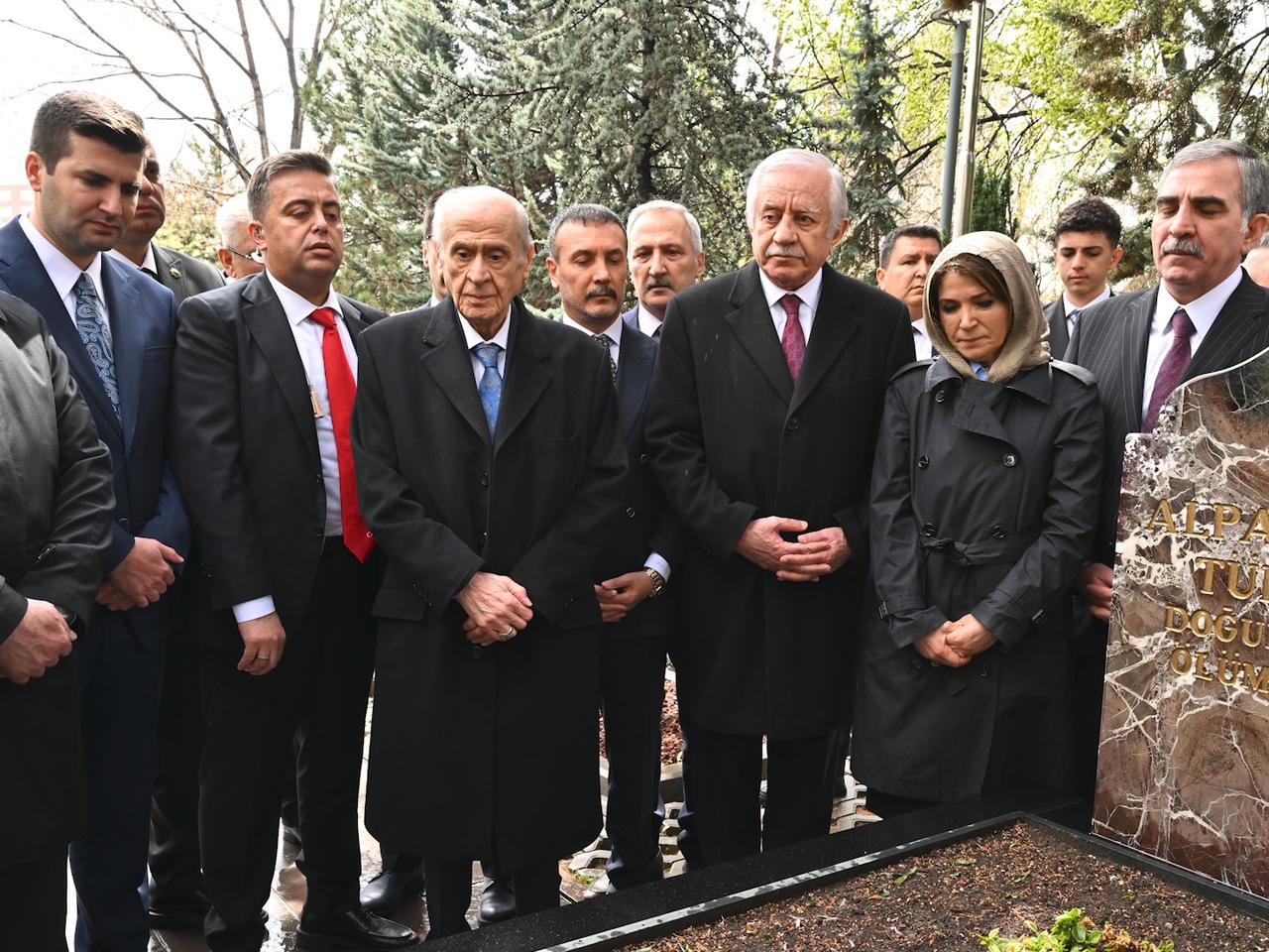 MHP’lilerden Bahçeli’ye yoğun ilgi!
