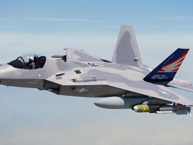 Güney Kore'nin KF-21 savaş uçağı seri üretime girmeye çok yakın
