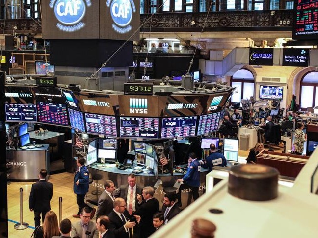 Trump'ın gümrük vergileri ters tepti: 3 trilyon dolar buhar oldu