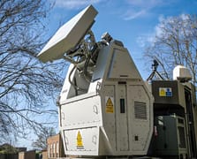 İngiltere İHA sürülerine karşı yeni silahını test etti