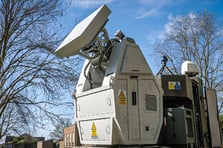 İngiltere İHA sürülerine karşı yeni silahını test etti