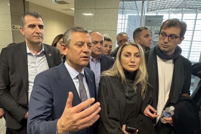 Özgür Özel, tutuklama kararı sonrası ilk kez konuştu