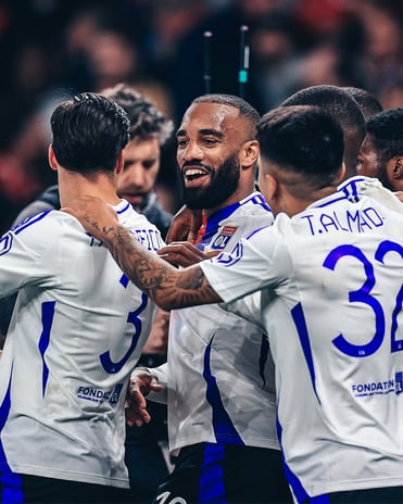 Lacazette farkı ikiye çıkardı