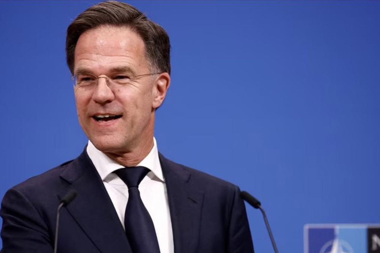Rutte'den ABD ve Avrupa açıklaması