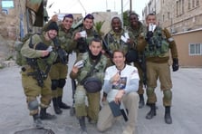 Saraçhane'den yardım çağrısı yapan siyonist gazeteci yakalandı