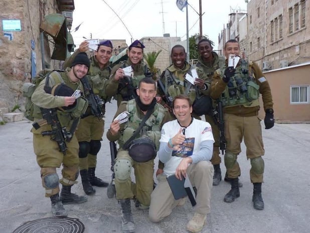 Saraçhane'den yardım çağrısı yapan siyonist gazeteci yakalandı