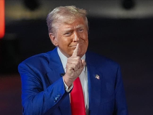 Gündemi sarsan iddia: Trump Rus ajanı