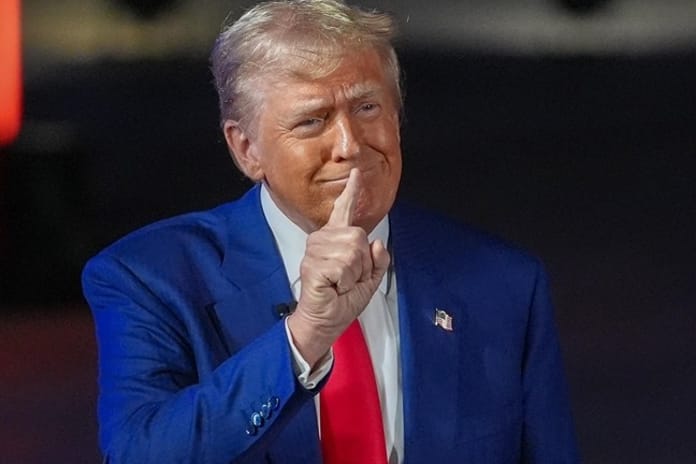 Le Point'ten çarpıcı iddia: Trump KGB için çalışıyor