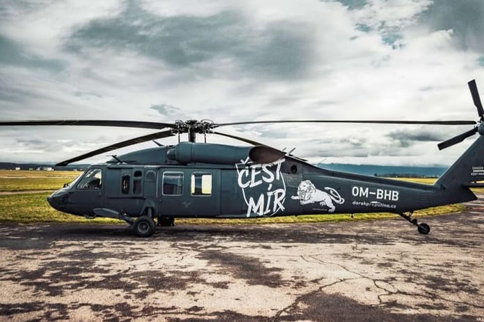 Çek bağışçılar Ukrayna için Black Hawk helikopteri satın aldı