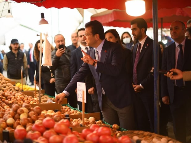 İBB Meclisi AK Parti Grup Sözcüsü Murat Türkyılmaz'dan Tuzla Hali eleştirisi