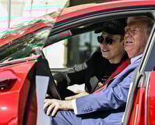 Trump'ın yüzde 25'lik vergi yorumu: İnsanlar Amerikan otomobili alacak