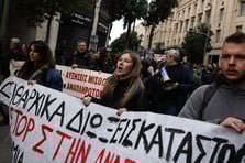 Yunanistan'da hayat pahalılığı genel greve yol açtı