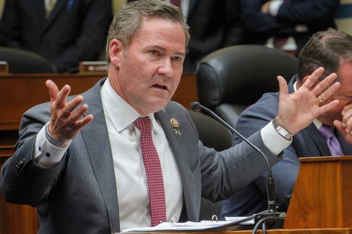 Beyaz Saray'da kriz: Ulusal Güvenlik Danışmanı Waltz'un geleceği tartışma konusu