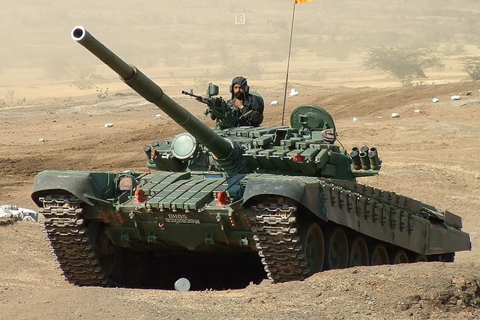Hindistan, tank motoru tedariki için Rus şirketle anlaşma imzaladı