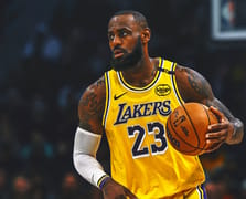LeBron James NBA tarihine geçti