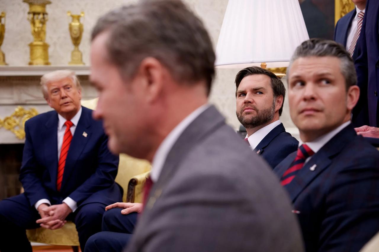 Trump yönetimin başı Signal skandalı ile dertte