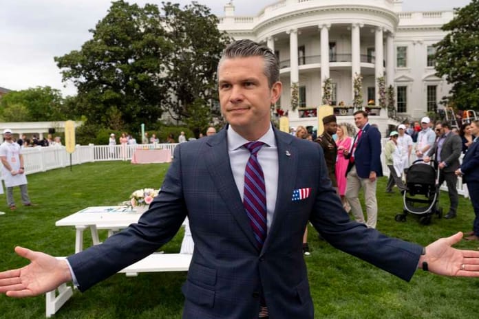 Trump'ın Pete Hegseth'i kovacağı iddia edildi