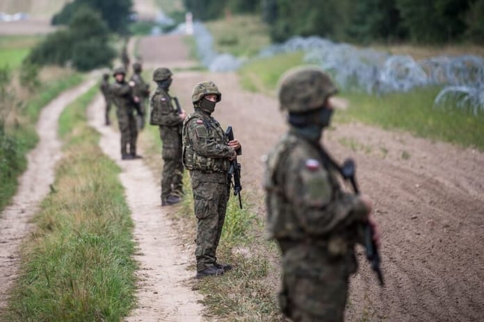 Oxfam Raporu: Polonya, göçmenleri zorla Belarus’a geri gönderiyor