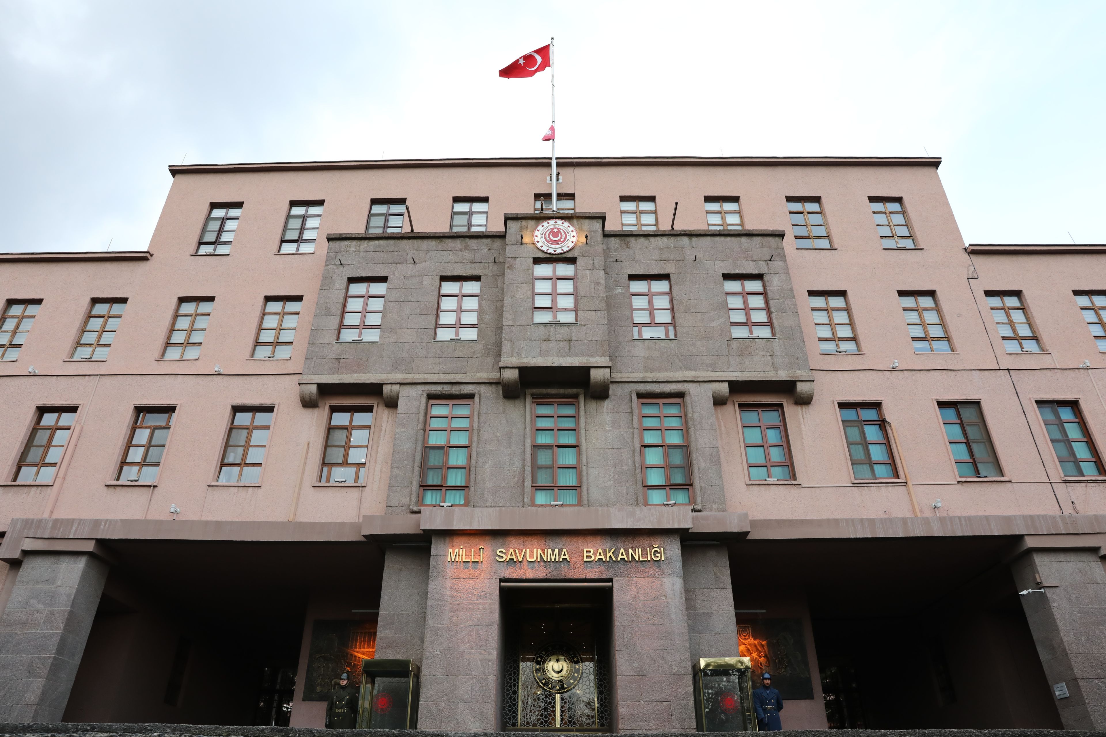 Kuvvet Komutanları ve MSB'den Özgür Özel'e tazminat davası