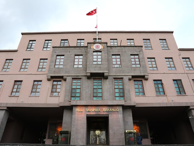 Kuvvet Komutanları ve MSB'den Özgür Özel'e tazminat davası