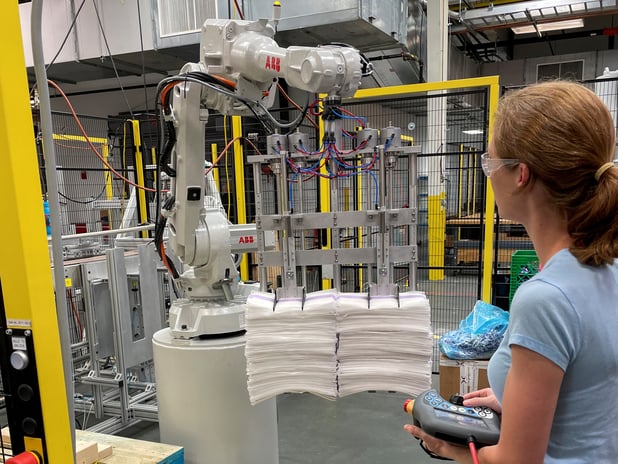 Dünya kırılma noktasında: Yapay zeka tehdit mi, fırsat mı?