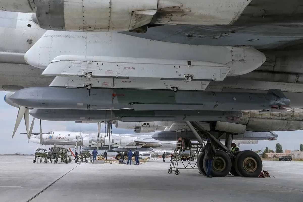 Rusya Kh-101 ve Kinzhal füzelerinin üretimini artırıyor