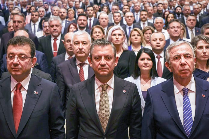 Özgür Özel: CHP'ye kayyum atamak istiyorlar