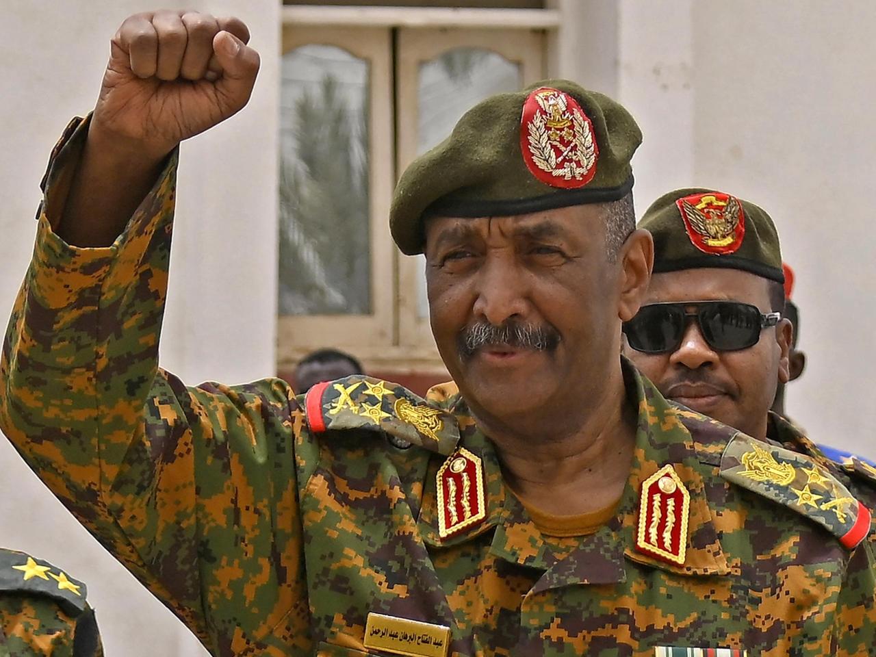 Sudan ordusu başkent Hartum'u kurtardı