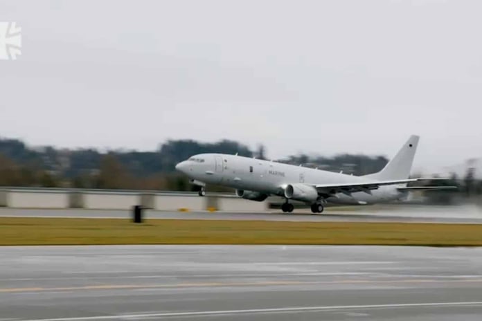 Almanya'nın alacağı ilk P-8A Poseidon deniz karakol uçağı havalandı