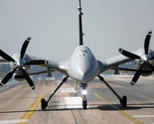 Bayraktar AKINCI 100 bin uçuş saatini aştı