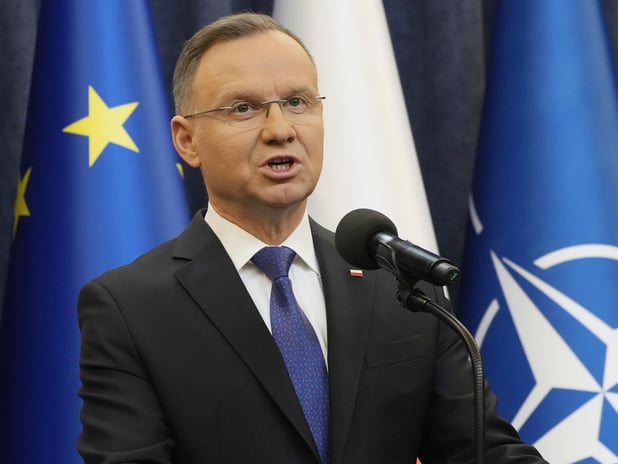 Polonya Cumhurbaşkanı ABD'yi nükleer silahlarının Polonya'da konuşlandırılmasını istiyor