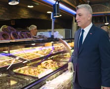 Bakan Bolat'tan "boykot" çağrılarına cevap: Yapanlar üretenler kazanacak