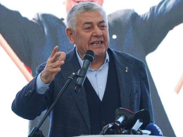 Belediye kaynaklarını DHKP/C'ye aktarmışlar: 12 tutuklama