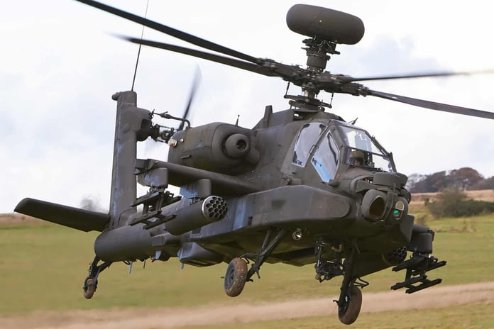 Polonya, ABD'den AH-64D Apache helikopteri kiralıyor