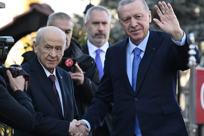 MHP Genel Başkanı Devlet Bahçeli Cumhurbaşkanı Erdoğan'ın DEM Parti görüşmesini değerlendirdi