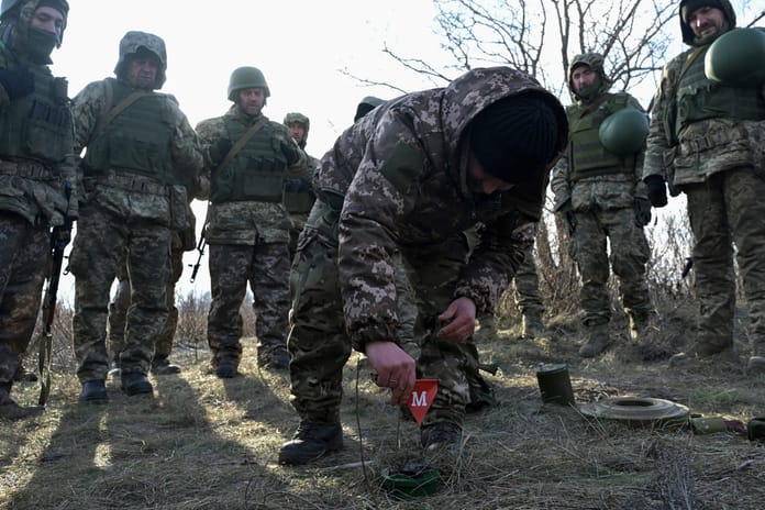 Polonya, Belarus ve Rusya sınırlarına 1 milyon kara mayını yerleştirmeyi planlıyor