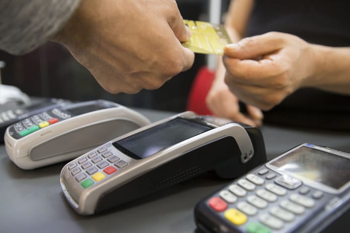 CHP'nin boykot çağrısı karşılık bulmadı: Kartlı alışverişlerin tutarı yükseldi