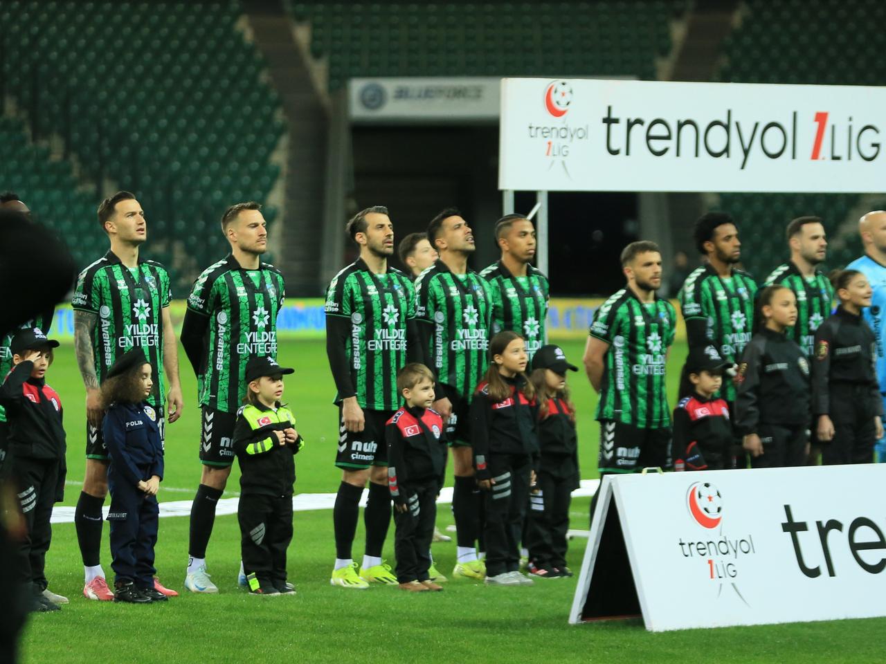 Kocaelispor için Süper Lig'e bir adım