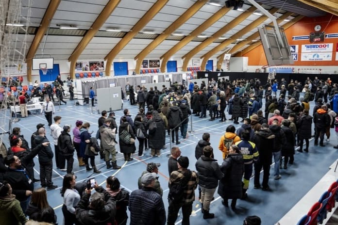 Grönland seçimlerinde beklenmeyen sonuç: Bağımsızlık yanlıları kazandı