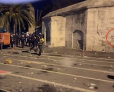 İBB çevresindeki gösterilerde eylemciler tarihi Şehzadebaşı Camii'ni tahrip etti