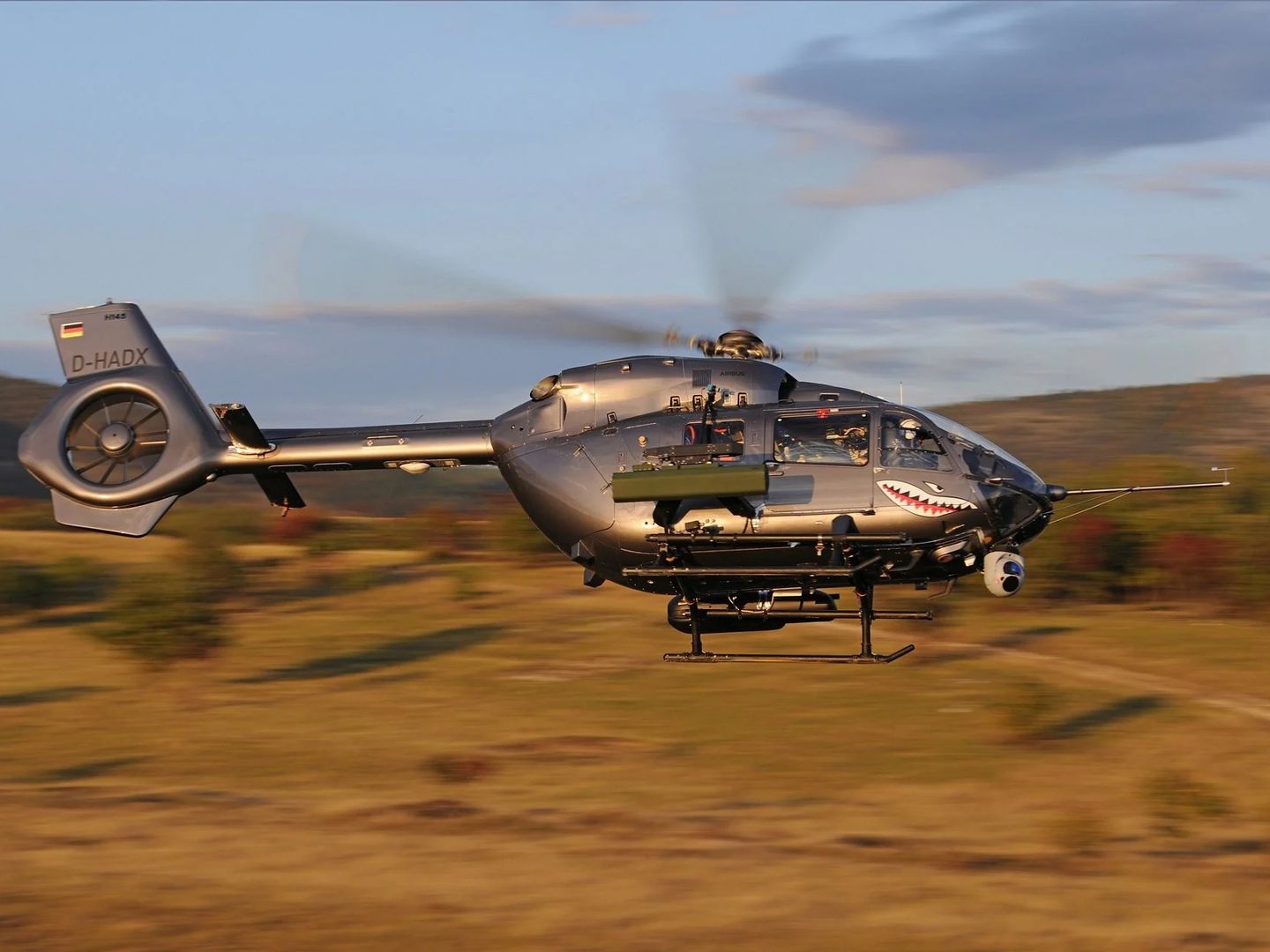 Airbus ilk iki H145M helikopterini GKRY'ye teslim etti