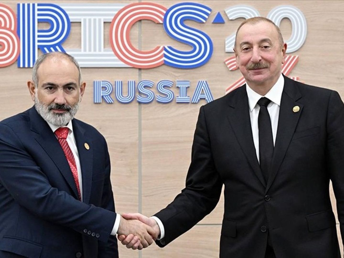 Bayramov: Barış anlaşması metninde mutabakat sağlandı