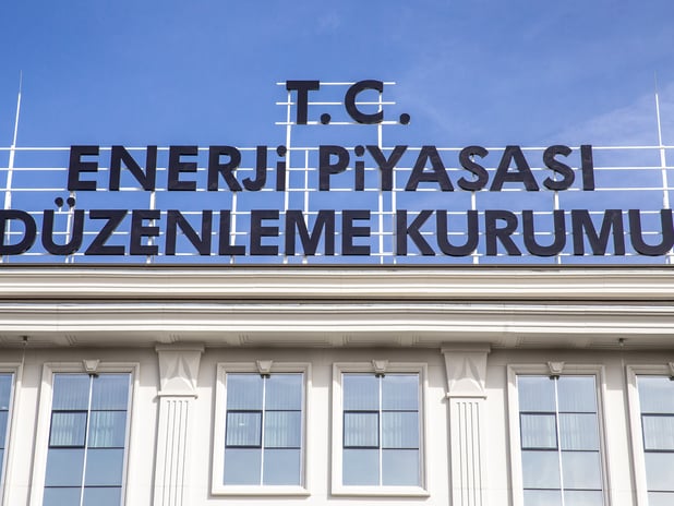 EPDK, depremden bölgesindeki şirketlerin avans ödemelerini erteledi