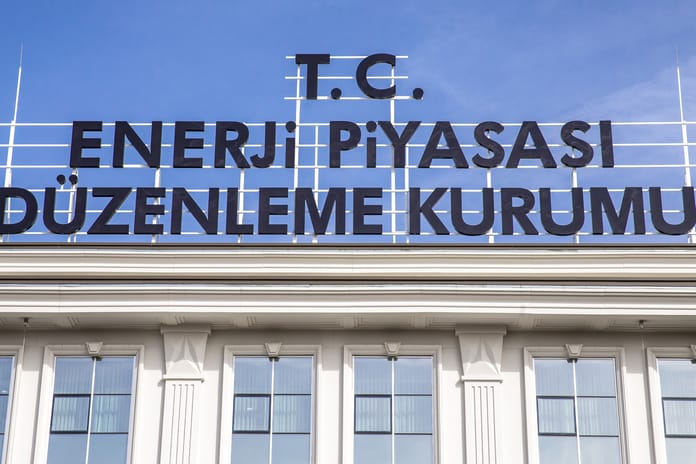 EPDK, depremden bölgesindeki şirketlerin avans ödemelerini erteledi