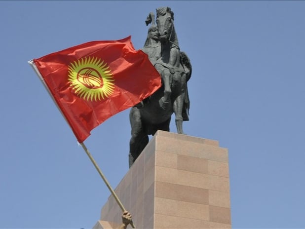 Kırgızistan'da darbeci grup suçüstü yakalandı