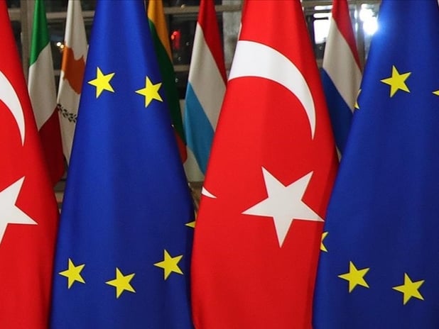 Silahlanma ihtiyacı hisseden AB Türkiye'ye yönelecek